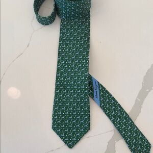 Salvatore Ferragamo Green and White Patterned Tie
